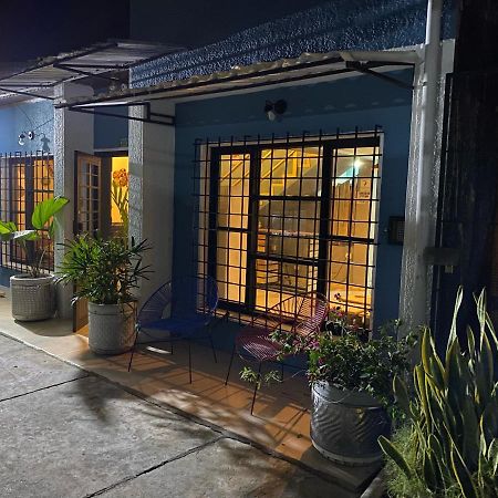 Tambo Hostel レティシア エクステリア 写真