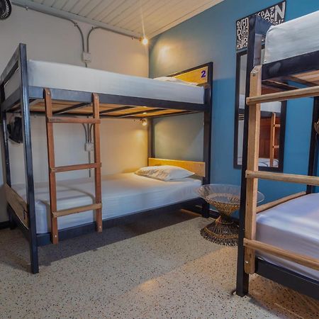Tambo Hostel レティシア エクステリア 写真