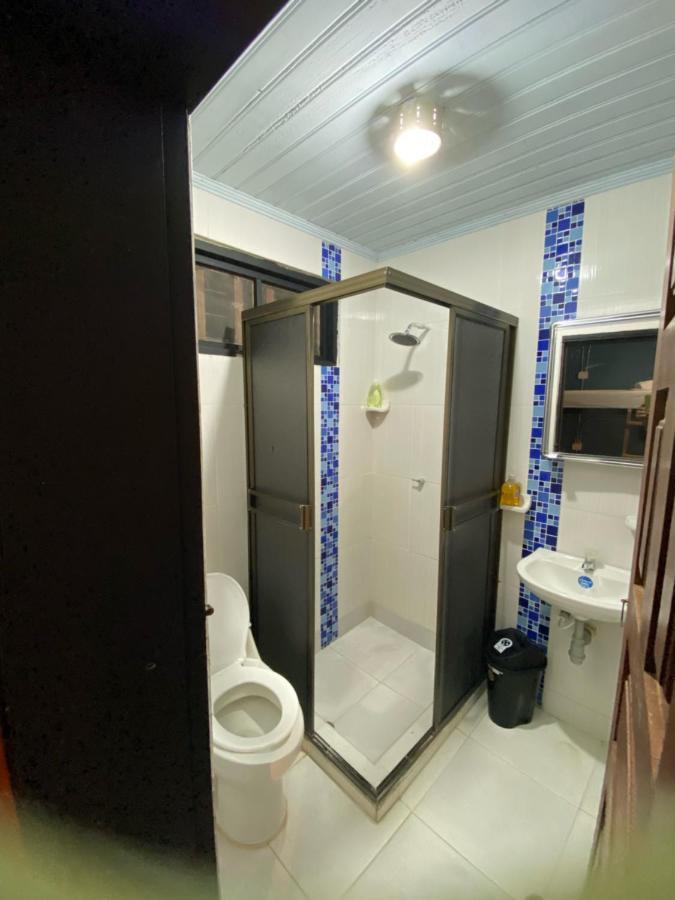 Tambo Hostel レティシア エクステリア 写真