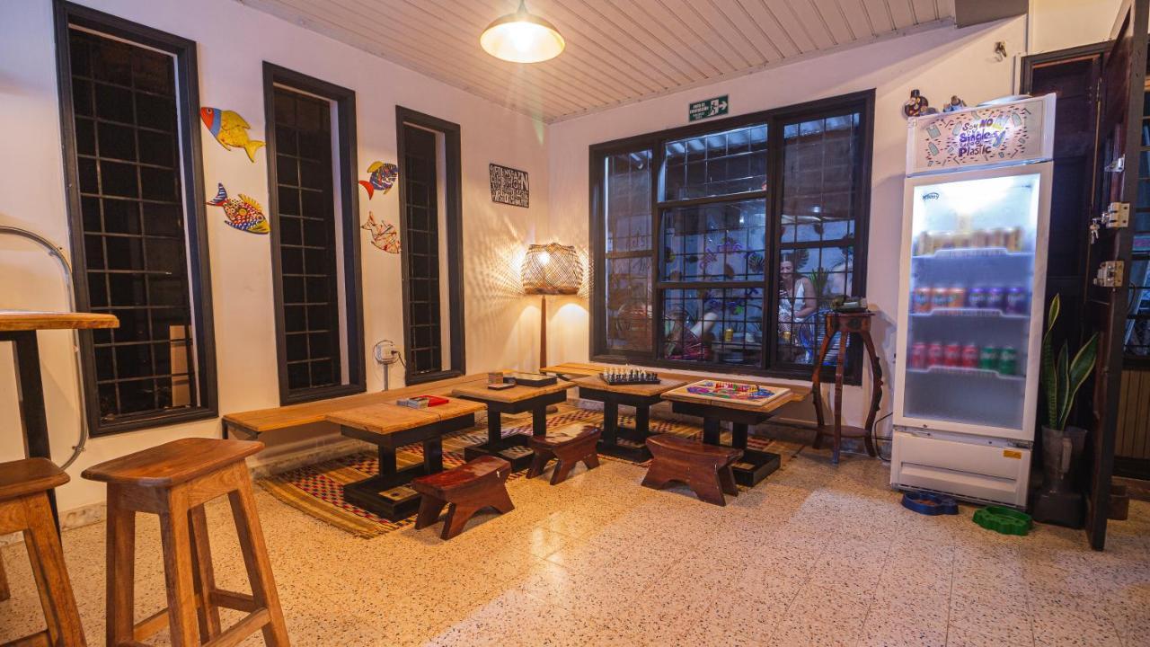 Tambo Hostel レティシア エクステリア 写真
