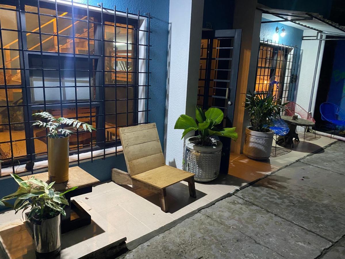 Tambo Hostel レティシア エクステリア 写真